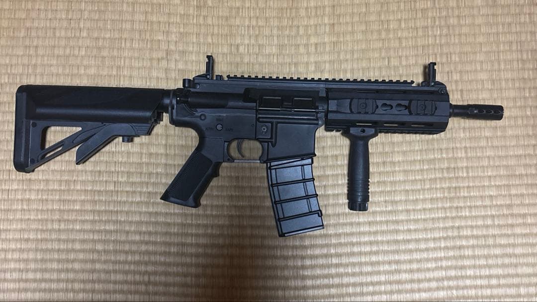 A*7様 クラウンモデル CM4 電動ガン 18歳以上対象