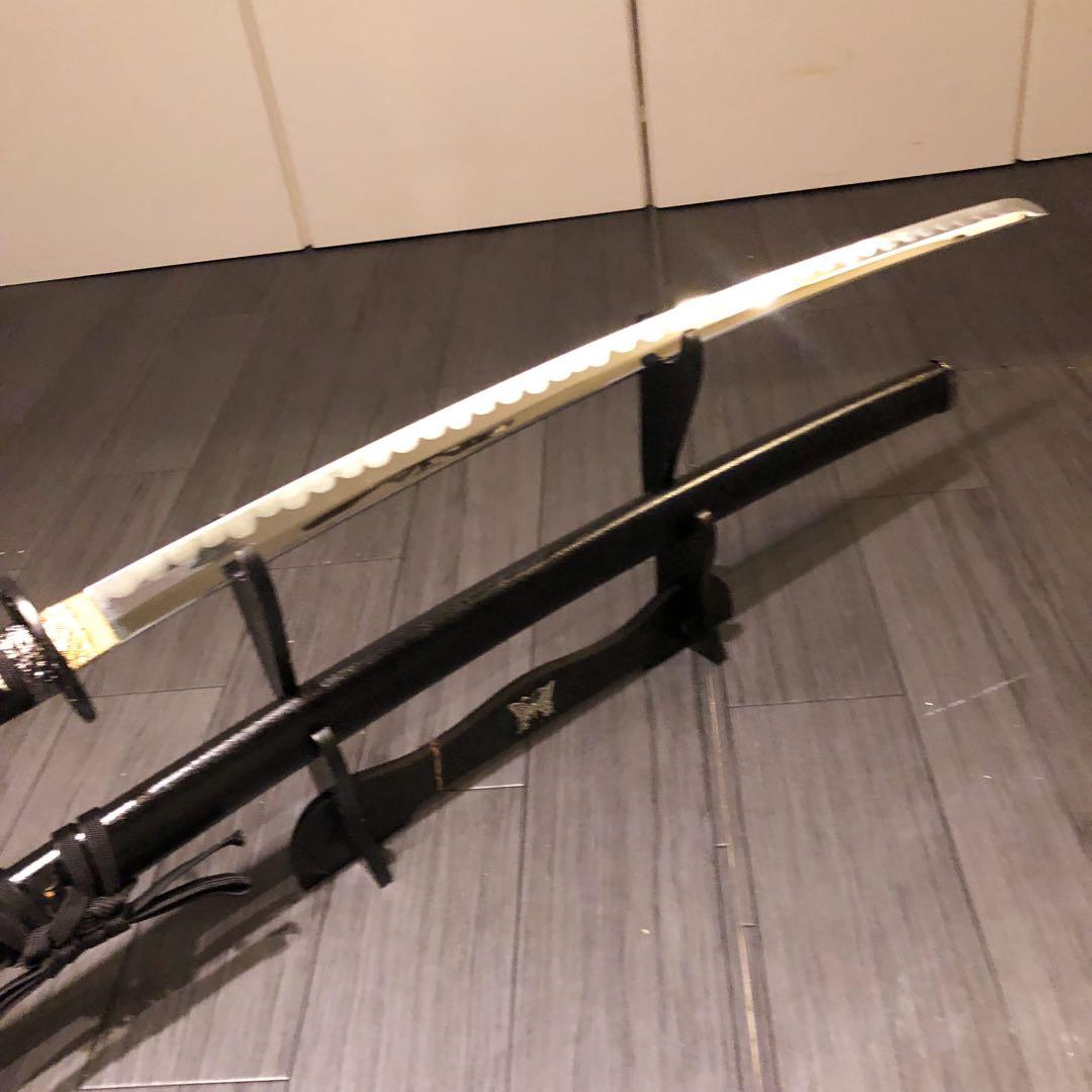 高級模造刀　高級居合刀　黒拵え　優波紋