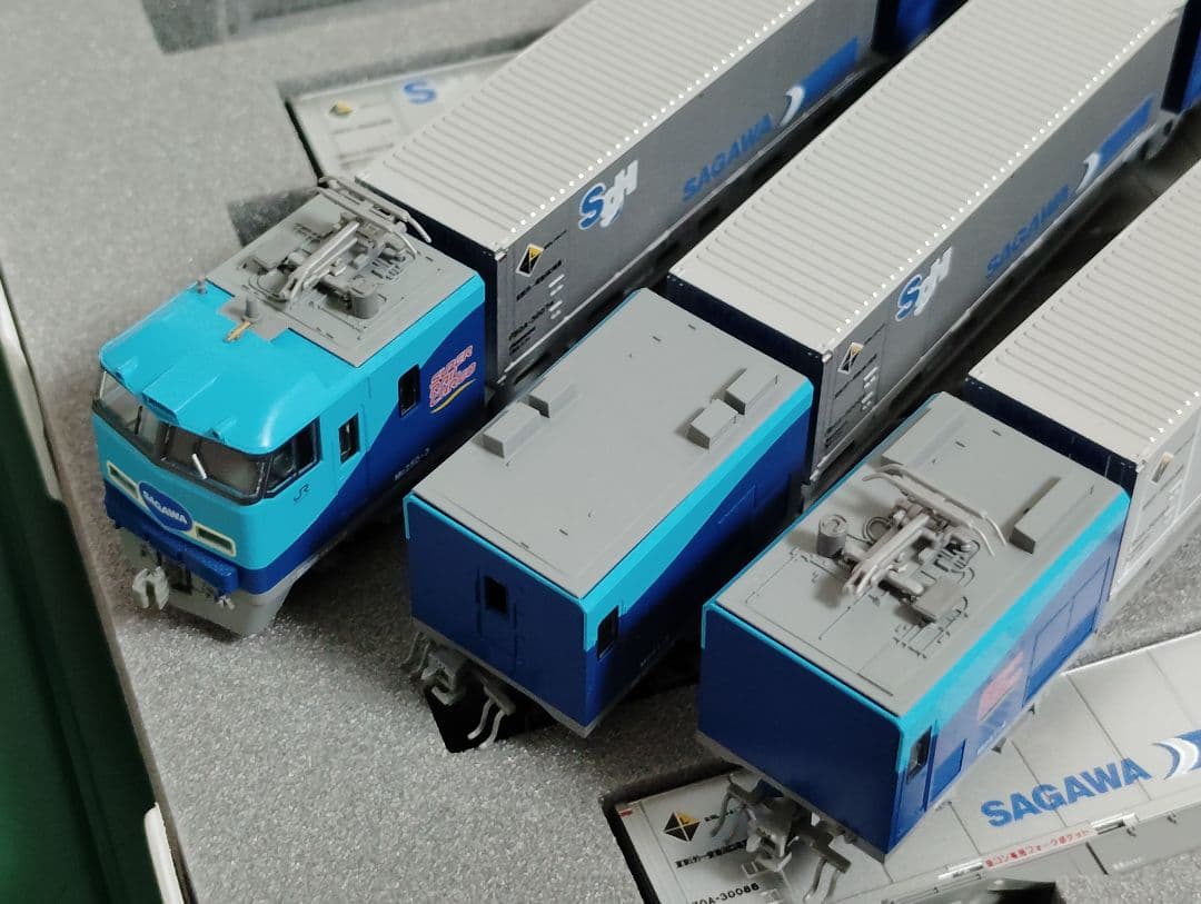 KATO M250系　スーパーレールカーゴ　JR 貨物　佐川　コンテナ付き