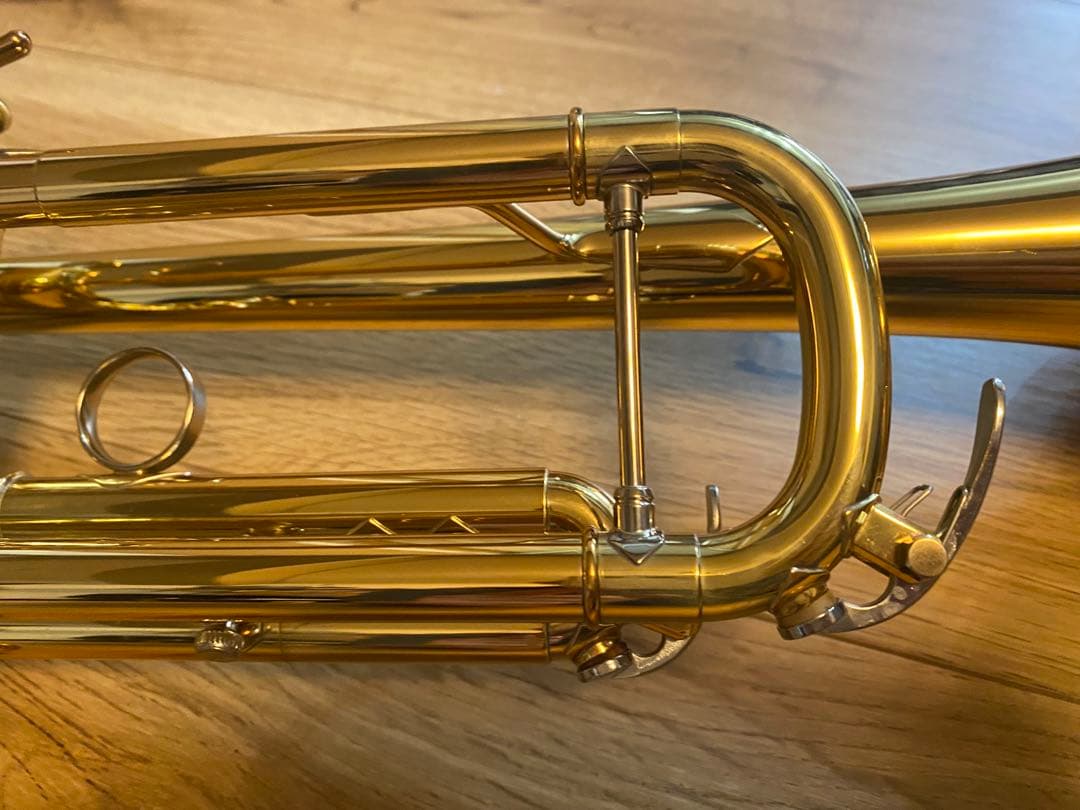 ヤマハ カスタム トランペット バージェロン YTR8335LA 一世代 美品