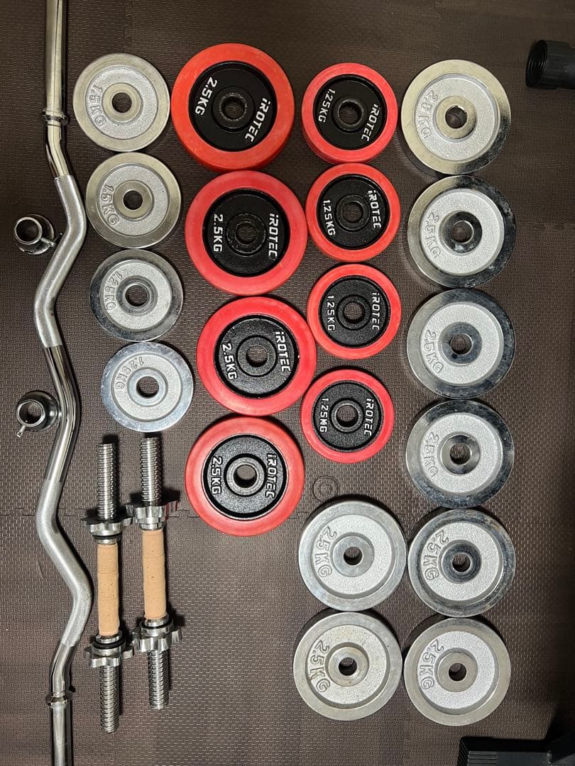 専用となります。GOGOPUMP トレーニングベンチとウエイトセット