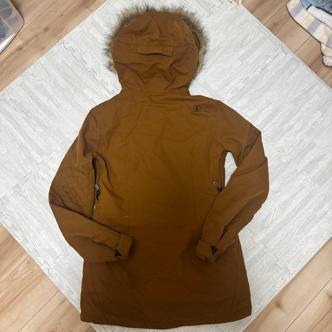 ⭐︎売り切り！早い者勝ち⭐︎VOLCOM⭐︎スノーウェア　レディース