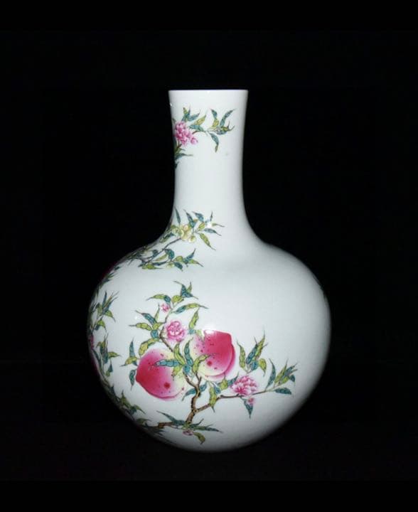 大清雍正年製款・粉彩・八桃紋・天球瓶』極細工・置物・古賞物・古董・