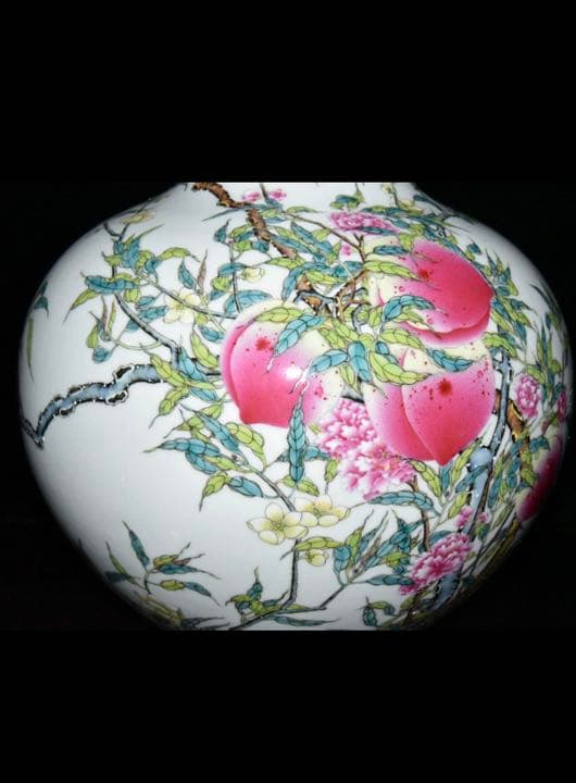 大清雍正年製款・粉彩・八桃紋・天球瓶』極細工・置物・古賞物・古董・