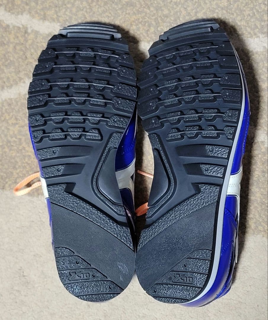 【新品未使用】MIZUNO ビルドトレーナー2 25.5cm