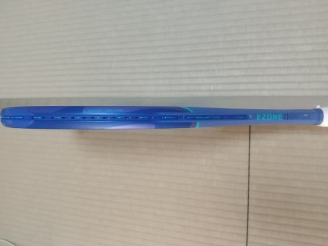A*i様 YONEX EZONE 100 テニスラケット G2
