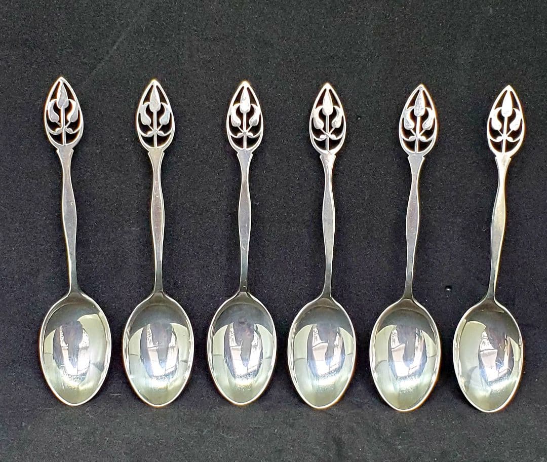 スターリングシルバースプーン6本セット英国アンティーク(1924年製造)箱入り