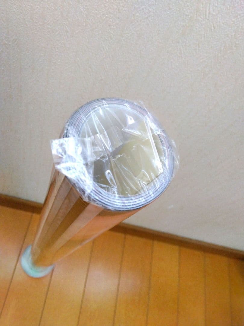 NAOMI カレンダー タテ73センチ 特大B2サイズ 8枚構成 2017 新品