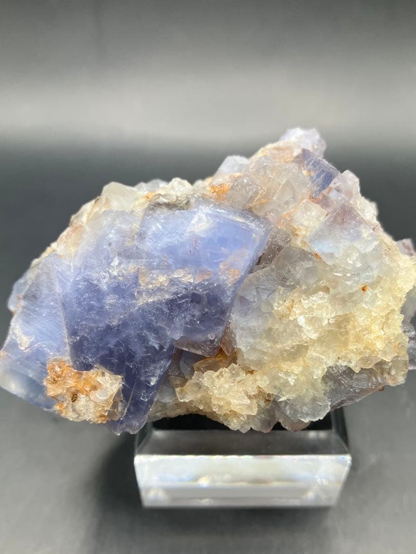 ドイツ　フローライト　原石　標本　ブラックフォレスト