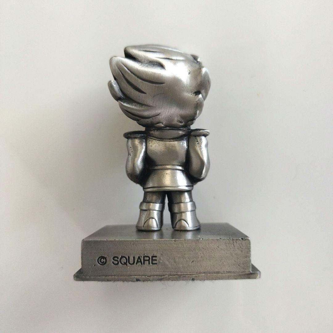 値下げ中↓　ファイナルファンタジー クロムフィギュア バッツ FF5