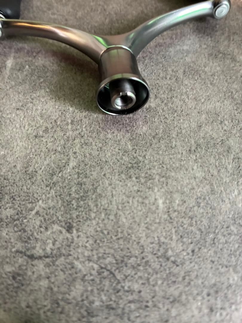 【美品】23DAIWA　ダイワ　AIRITY エアリティ LT2500S-DH