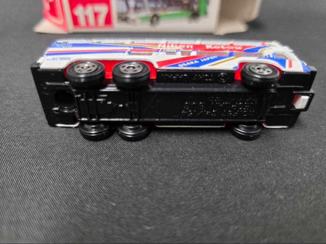 トミカ赤箱117ネオプランバス スカイライナー(日本製)