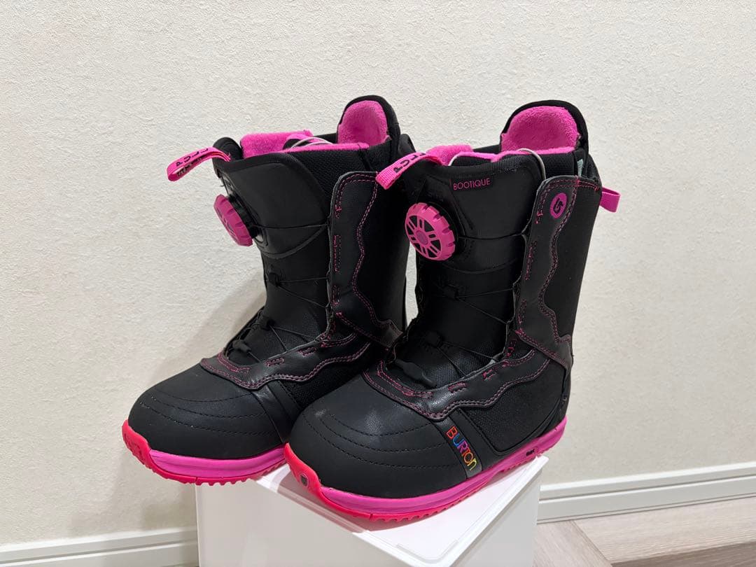【値下げ】Burton Ruler スノーボードブーツ 女性用　25.0cm