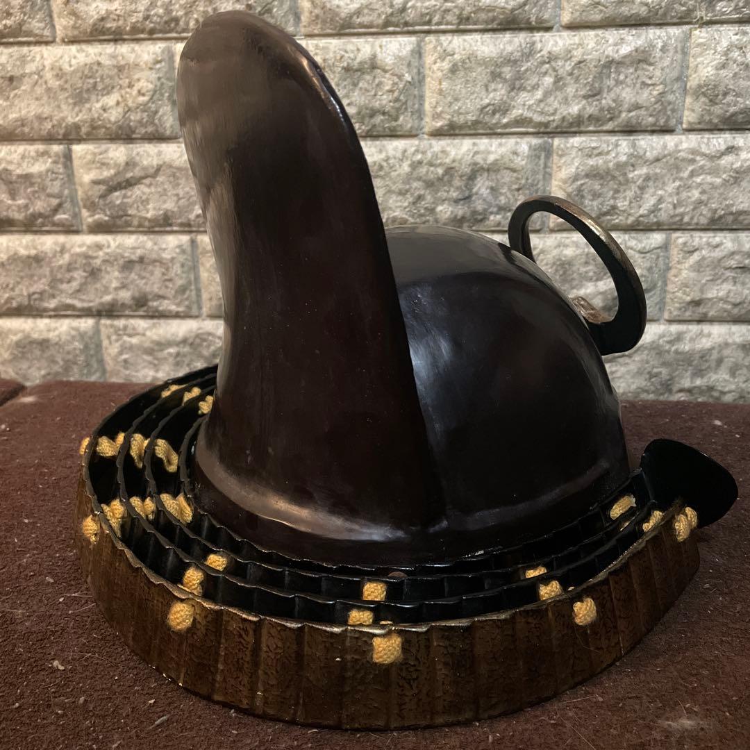 鉄地変わり兜　　武具　甲冑　鎧兜　具足