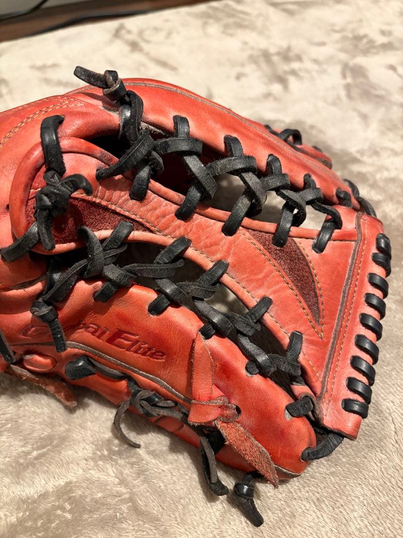 ミズノ　グローバルエリート　硬式用 外野手用グラブ レッド 高校野球対応モデル