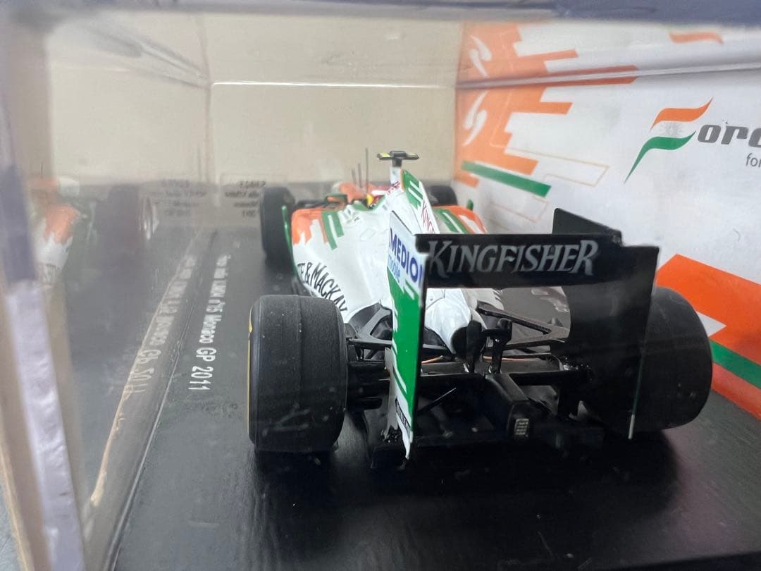 F1 Force India 2011 ポールディレスタ直筆サイン入り1/43