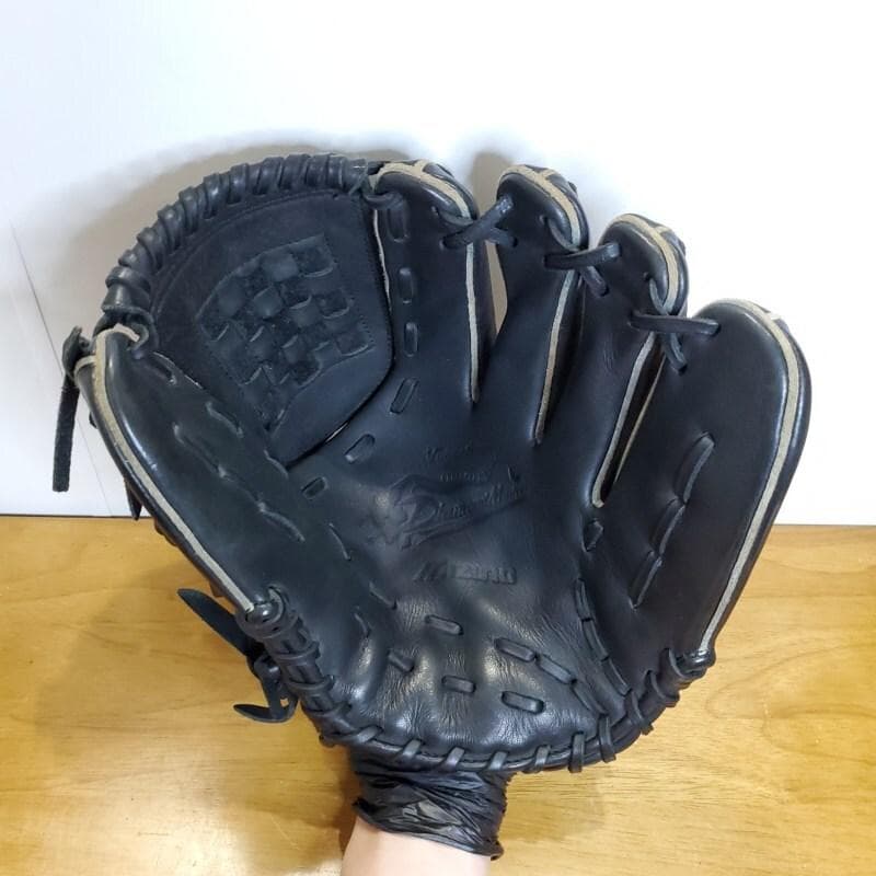 ミズノ MIZUNO 前田健太モデル 限定品 上位グレード 投手用 軟式グローブ