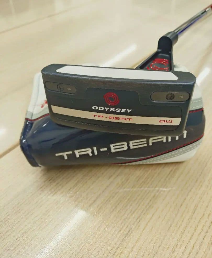 ODYSSEY TRI-BEAM DW パター 34インチ ヘッドカバー付