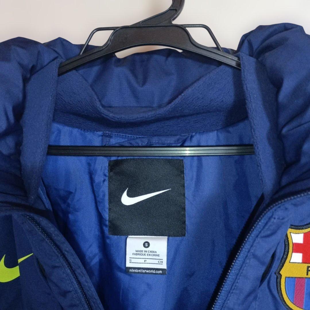 バルセロナBARCELONA　ベンチコート　ジャケット　サッカー　ナイキNIKE