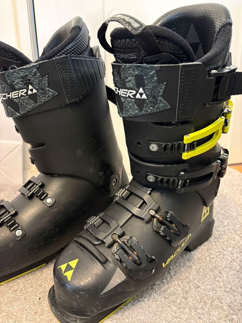 スキーブーツ　FISCHER 26.5cm