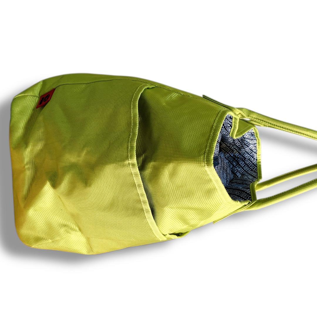 パーリーゲイツ 良品 肩掛け可 大容量 多収納 ロッカーバッグ ネオングリーン