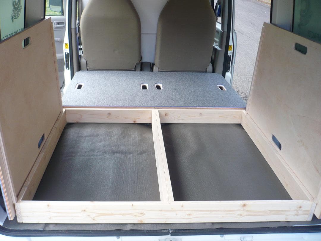 車中泊仕様～本格キャンピングカーまで製作しますっ！