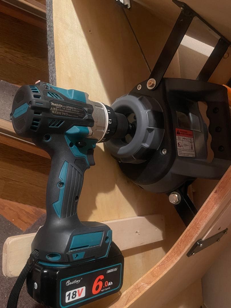 【電動階段昇降機・エスカレーター】中型犬・大型犬OK ストレスない優れ物！