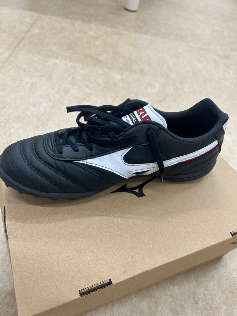 Mizuno Morelia トレーニングシューズ　ブラック 25.5cm