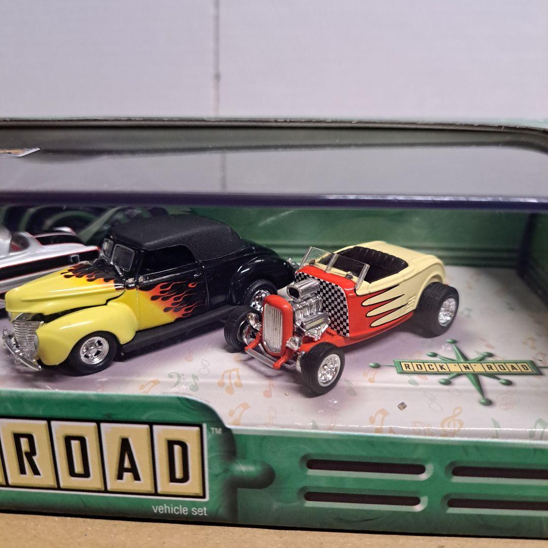 ホットウィール ROCK N ROAD ロックン ロード 100% キャデラック