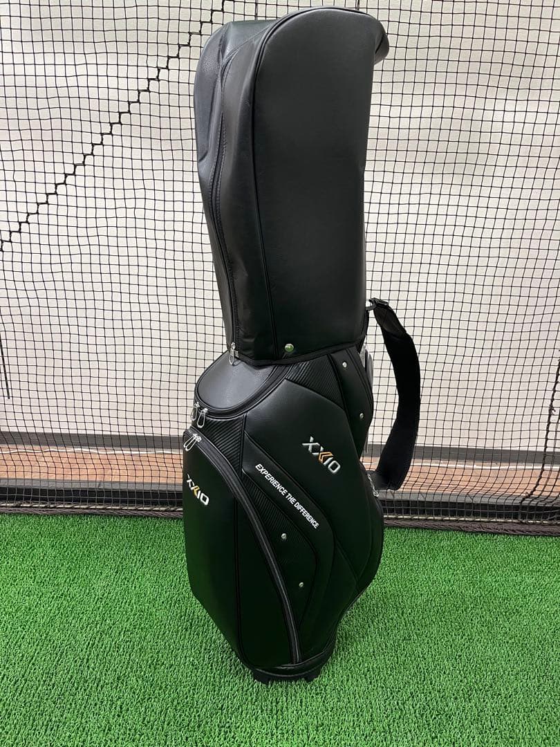 新品 ゼクシオ キャディバッグ ブラック