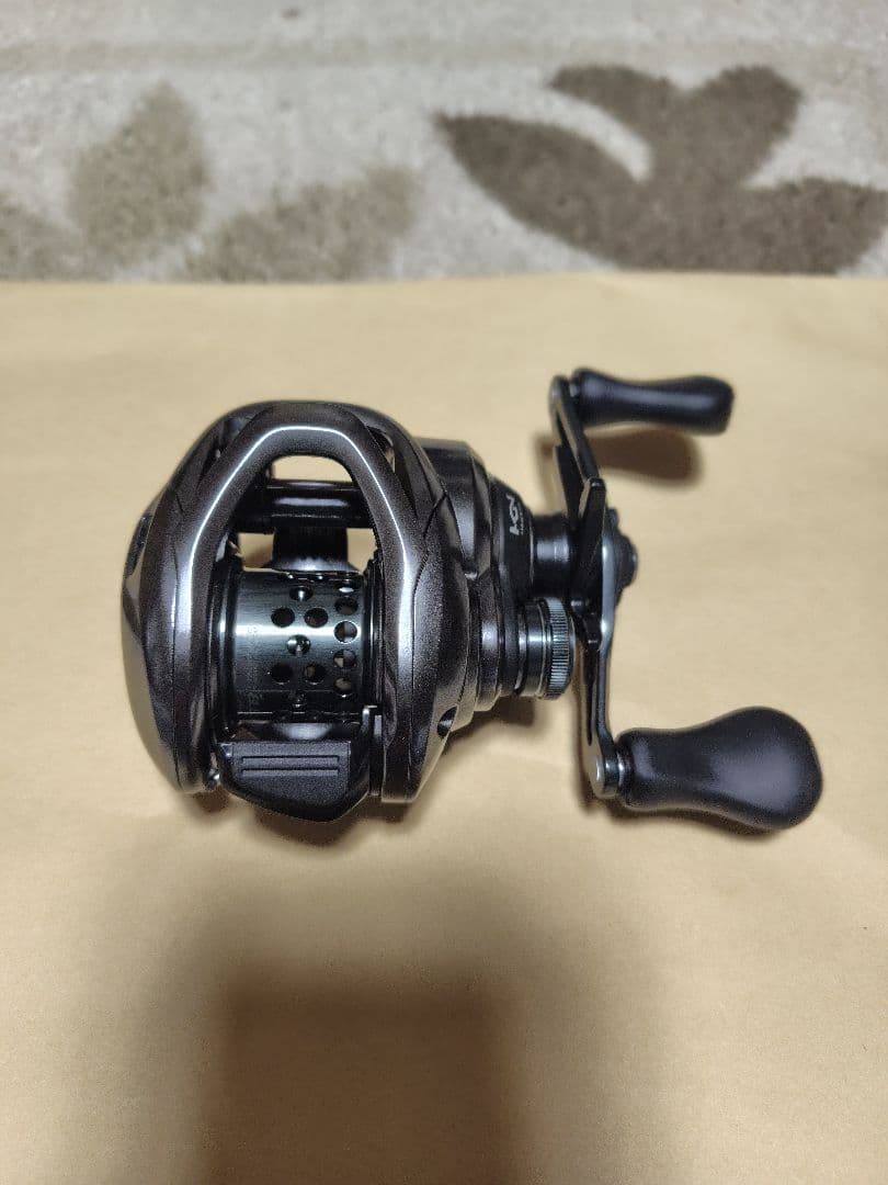 リール 25SLX.BFS.XG