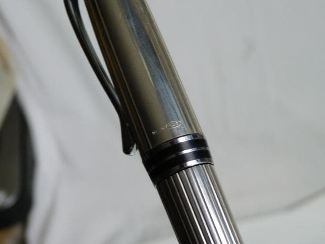 未使用　AURORA イプシロン 万年筆 スターリングシルバー 14金 字幅M