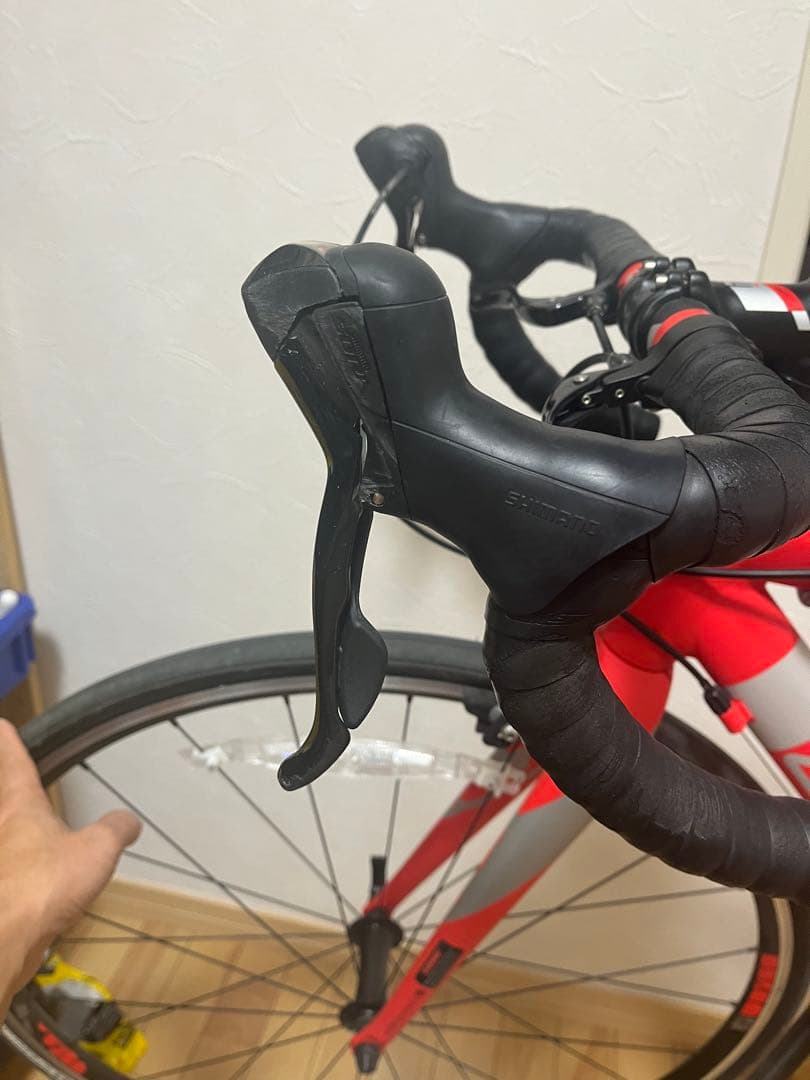 極美品 小柄な人 女性にも FELT ロードバイク Sサイズ