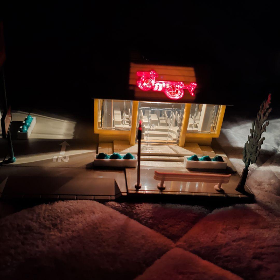 d*2様 トミカタウンすかいらーく