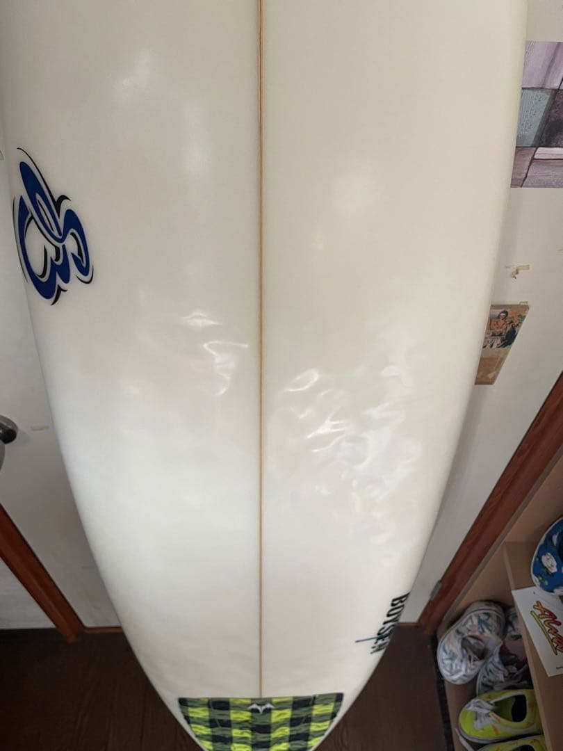 スティーブボイセンサーフボード6.1 ハイパフォーマンス！フィン付き！