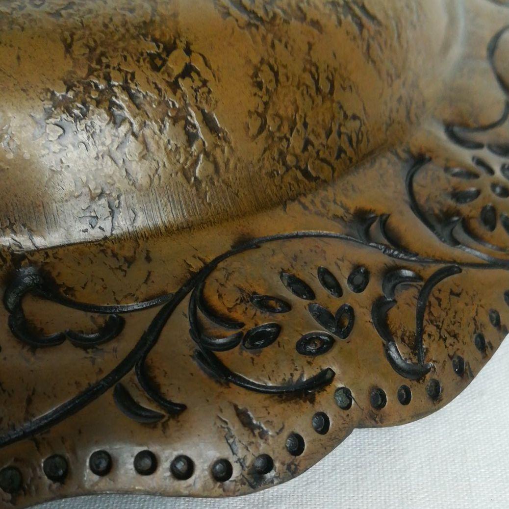 古い時代  ブロカント  銅  皿  花リム