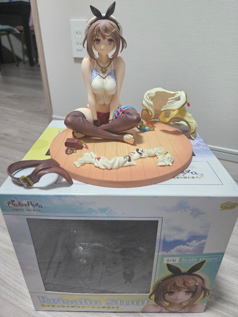 ライザ(ライザリン•シュタウト)　1/6スケールフィギュア