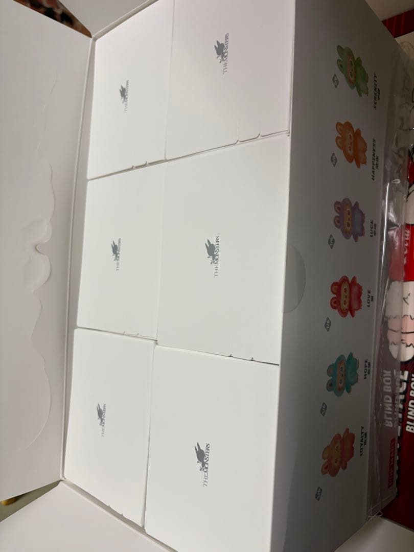 【正規品未開封】 Labubu ラブブ Big into Energy 3ピース