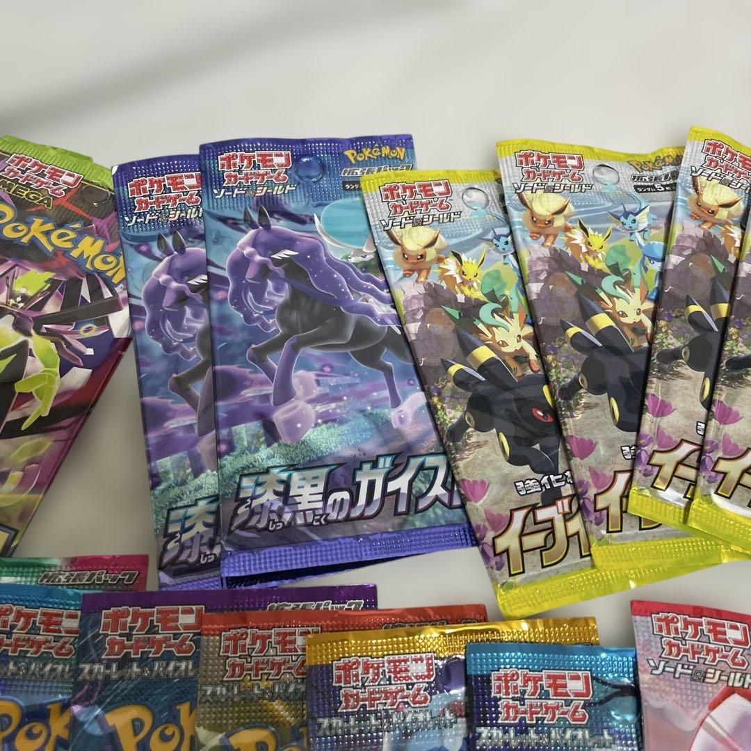 ムニキスゼロ　イーブイヒーローズ 他新弾から絶版パック　30以上 新品未開封