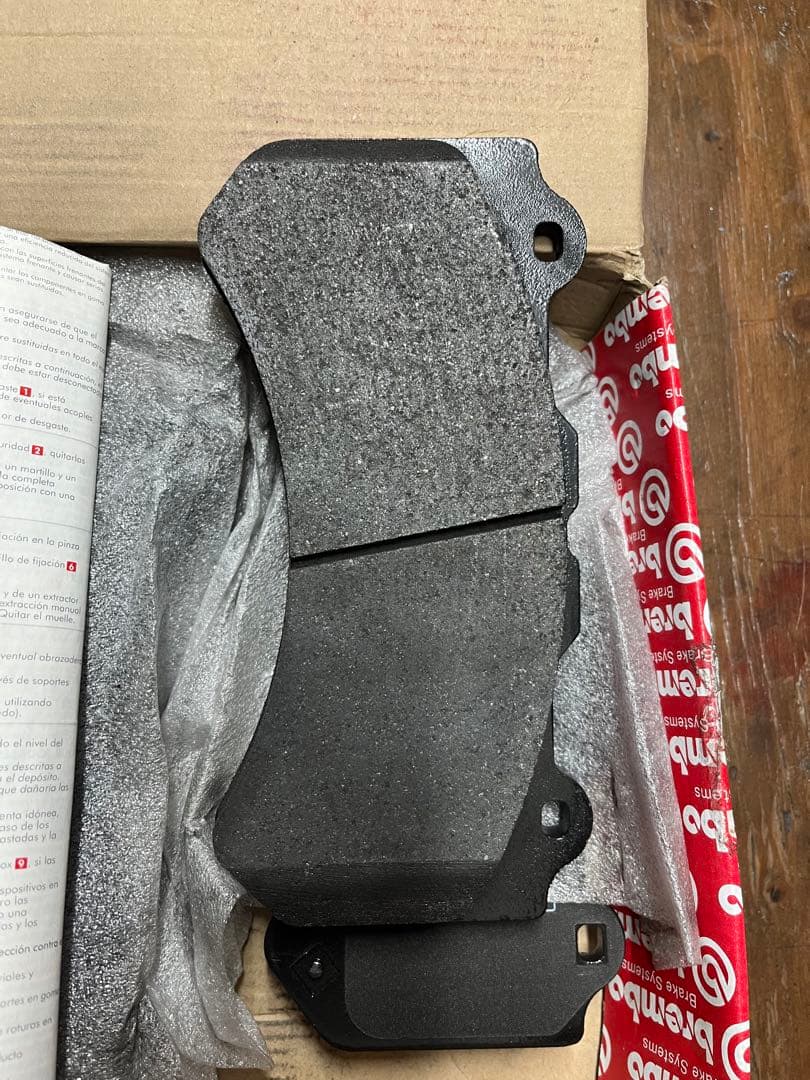 日産 R35 GTR 前期 純正ブレーキパッド 新品