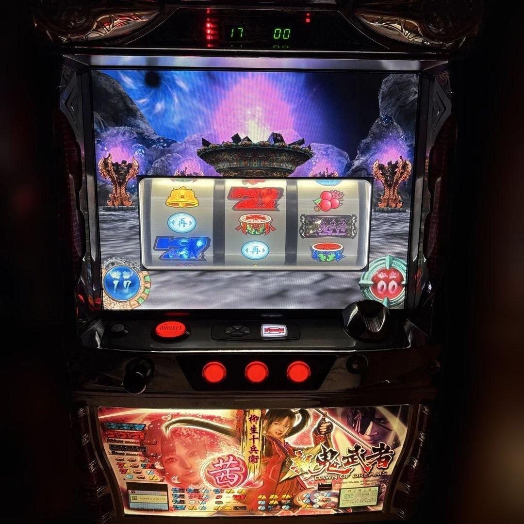 【送料込み】新鬼武者　茜パネル 不要機付き パチスロ実機