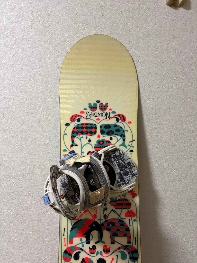 Salomon スノーボード カラフルデザイン