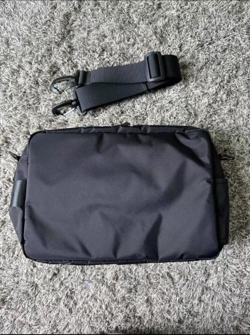 PORTER FORCEミリタリースタイル軽量斜め掛けバッグ