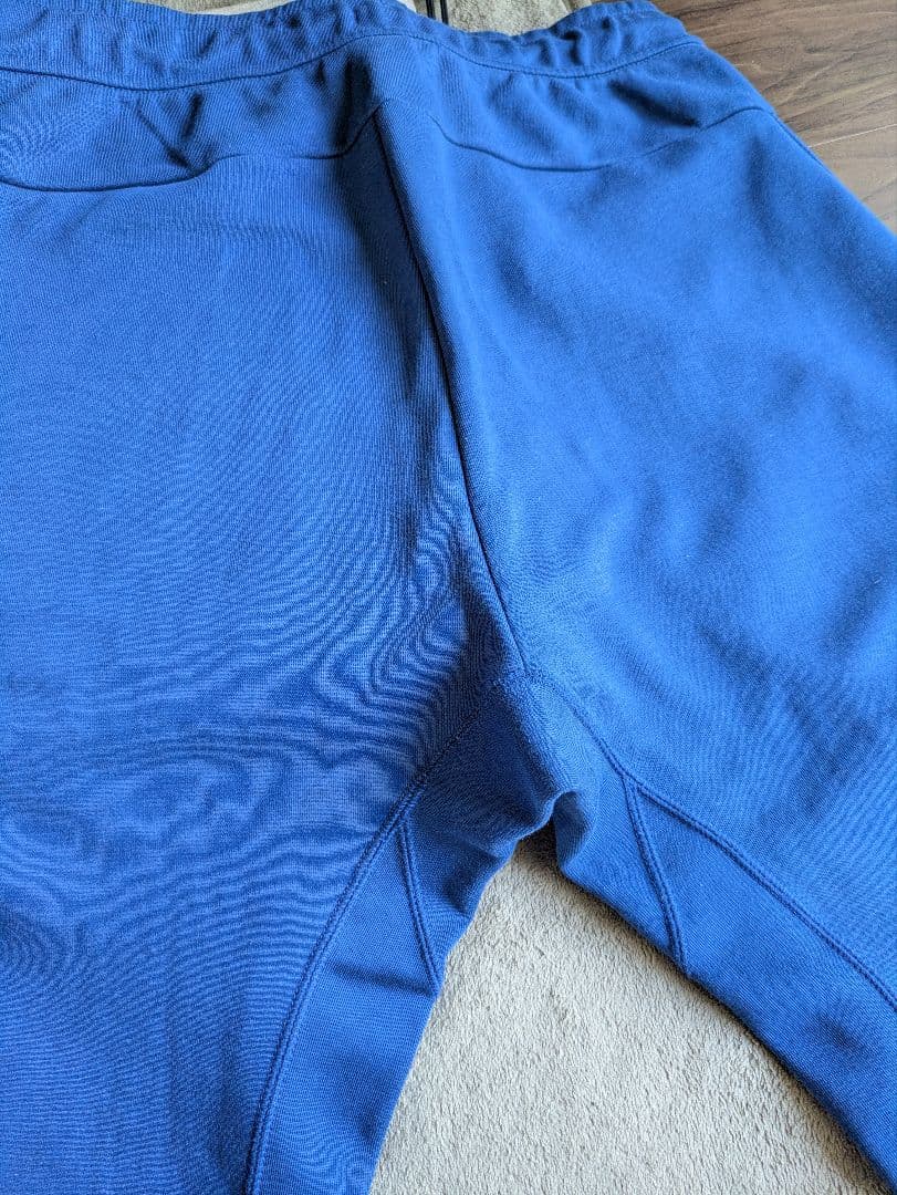 ナイキ　テックフリース　バルセロナ　サッカー　パンツ