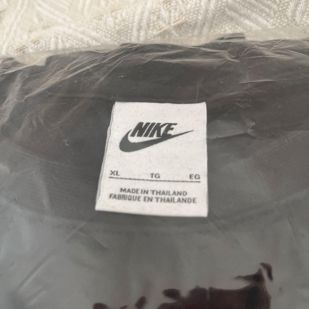 ジャイアンツ　 Nike Swoosh スェットXLサイズ タオル　新聞