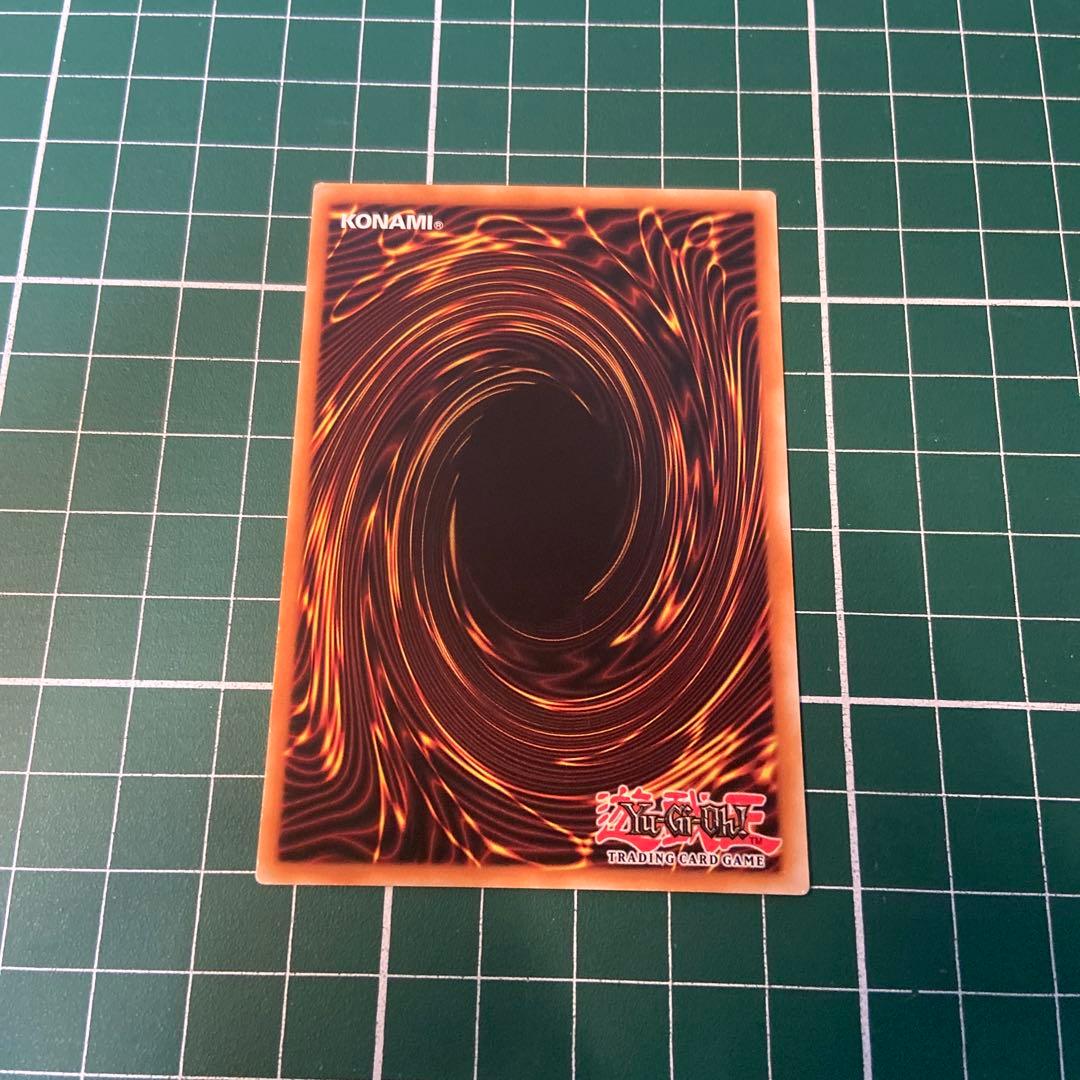 ブラックマジシャンガール ゴーストレア 英語 1st ホログラフィックレア