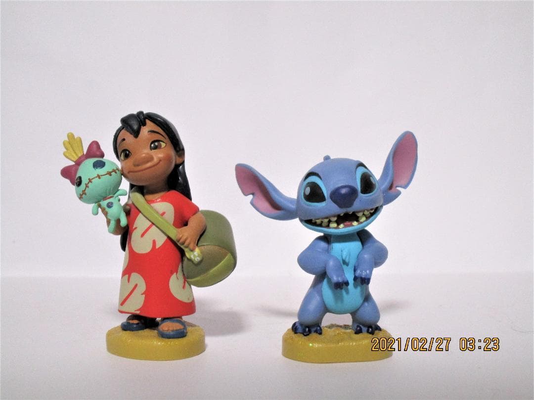 リロ＆スティッチ　ディズニーストア製　フィギュアセット