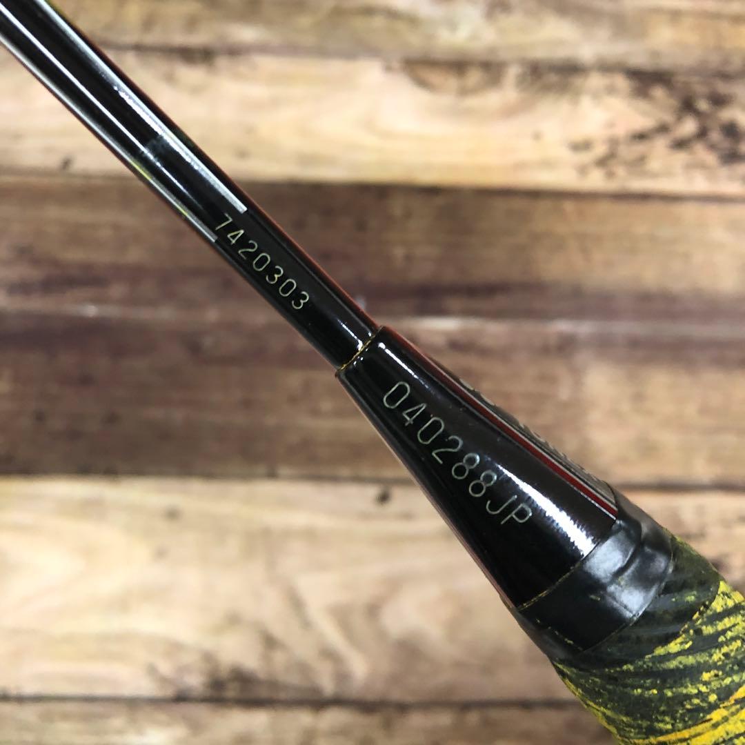 【希少・美品】ヨネックス アーマーテック 700 バドミントン ラケット