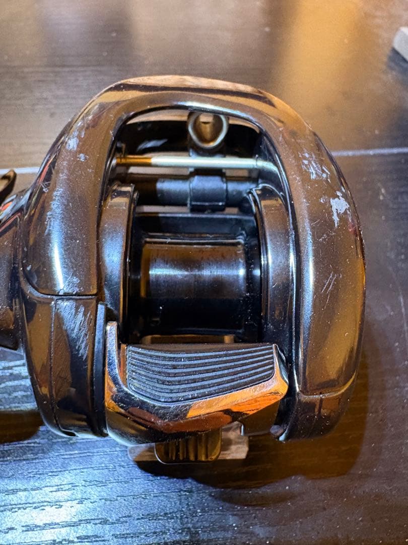 シマノ　左巻き　23アンタレスDCMD XG中古品　ワンオーナー