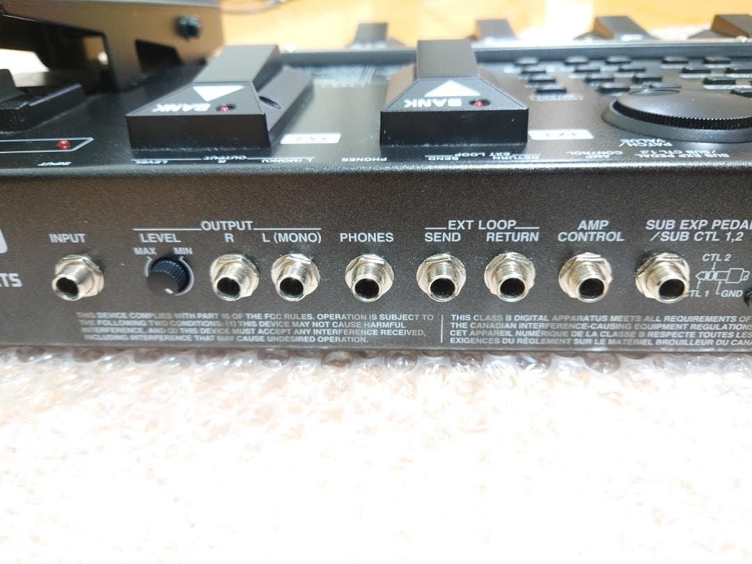 BOSS GT-8 （美品・KC製ソフトケース5000円相当付）動作確認済